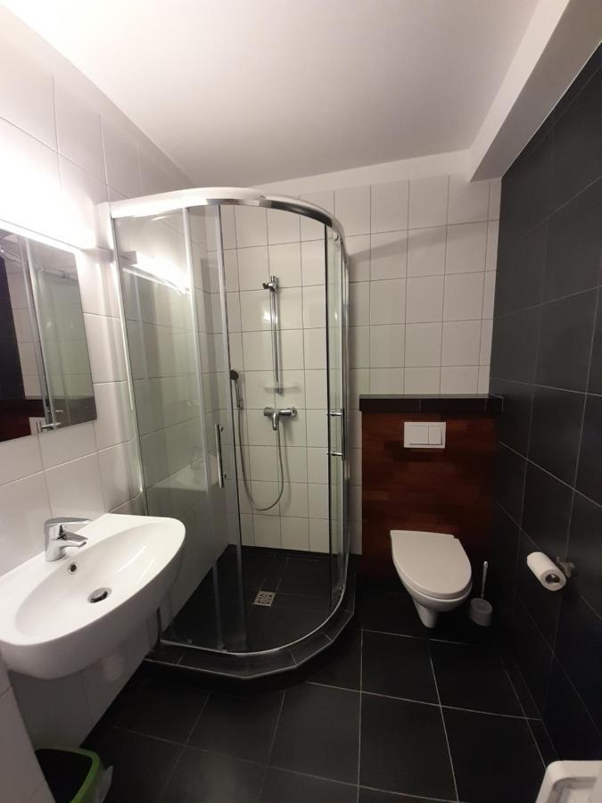 Osrodek Wypoczynkowy Sum Hotel Bialokosz Екстериор снимка